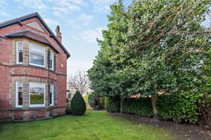 Photo 15- click for photo gallery